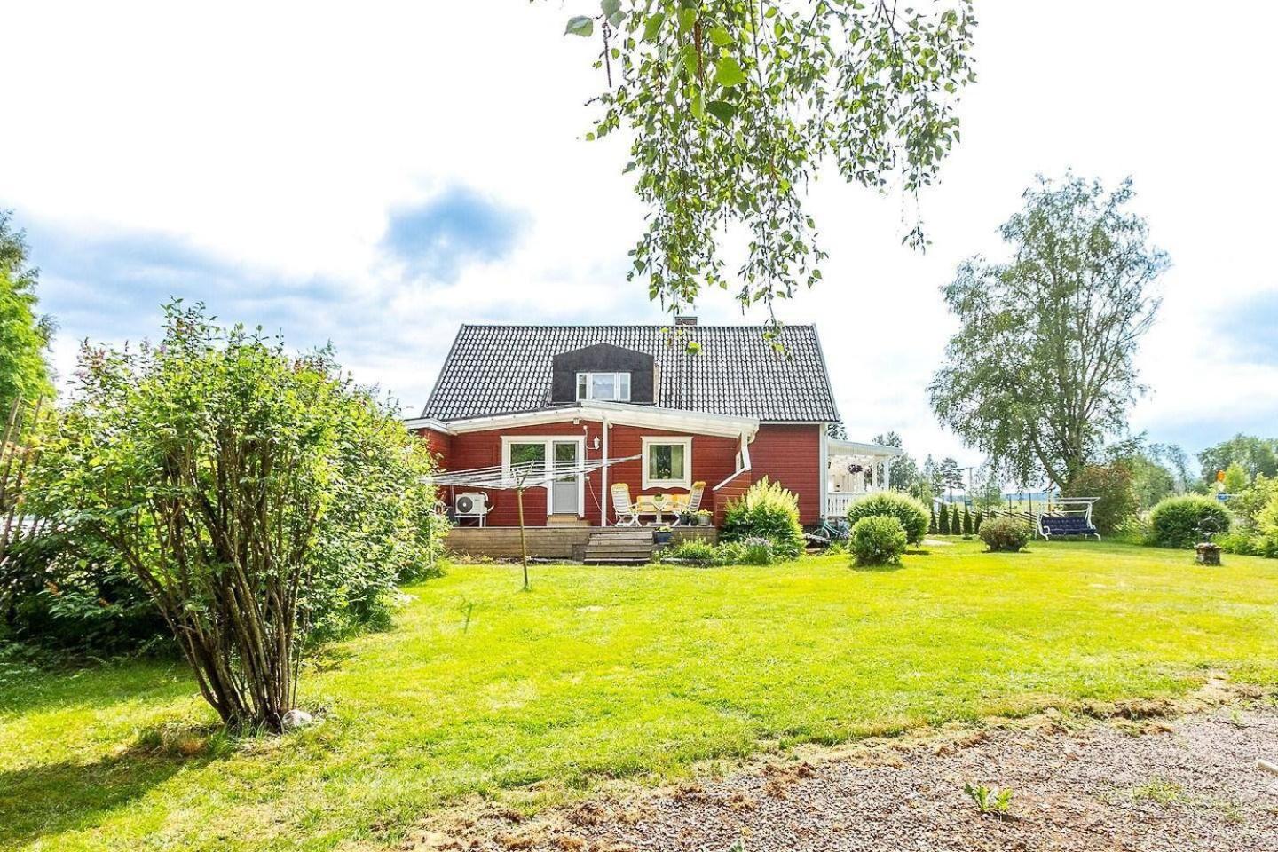 B & B Hjaerthuset Zweden Ekshaerad ภายนอก รูปภาพ
